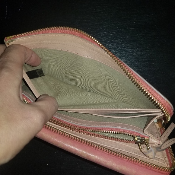 💋Chloe Pink Patchwork Long Wallet💋 - Picture 3 of 13